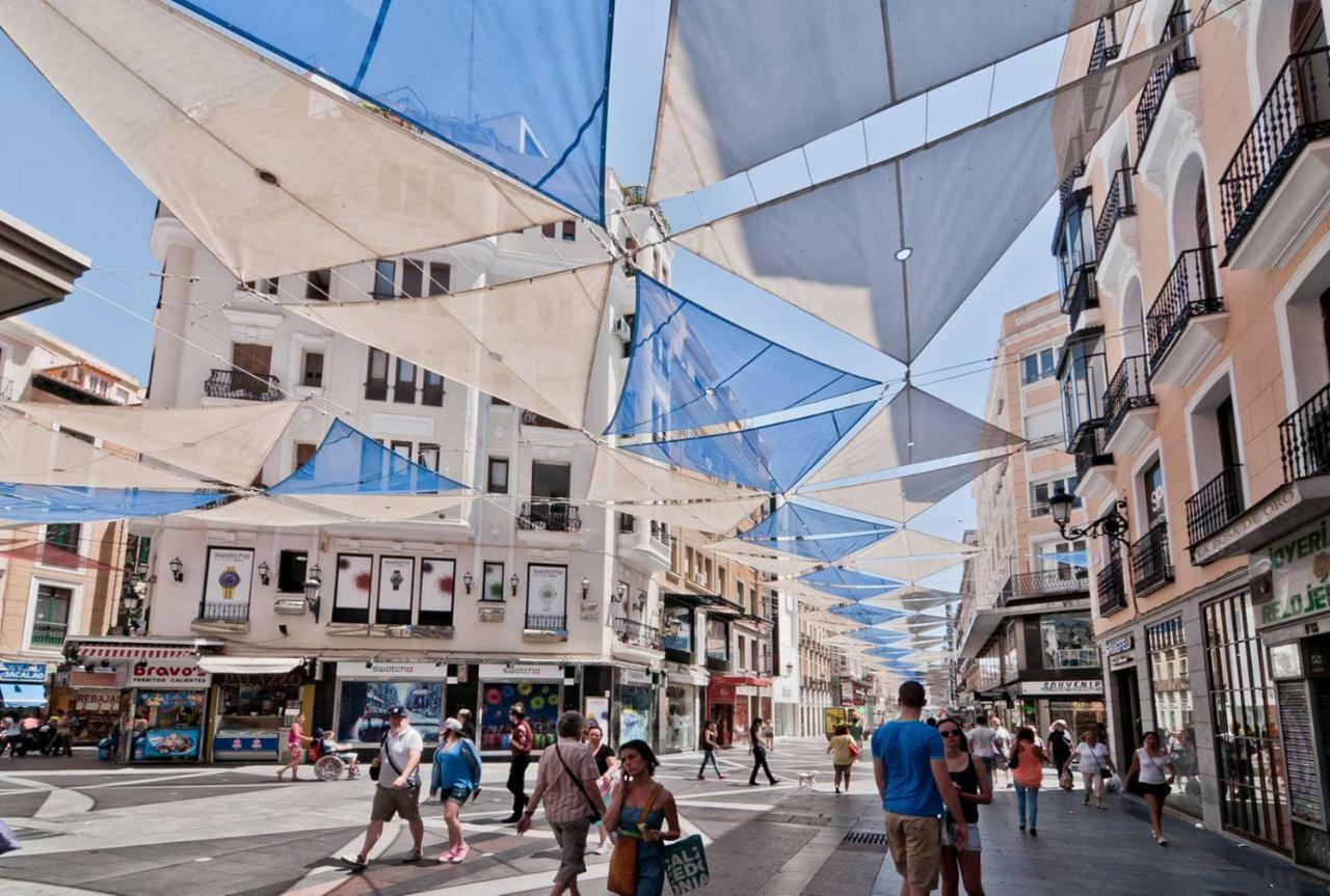 Atico En El Centro De Madrid - Calle Jardines Εξωτερικό φωτογραφία